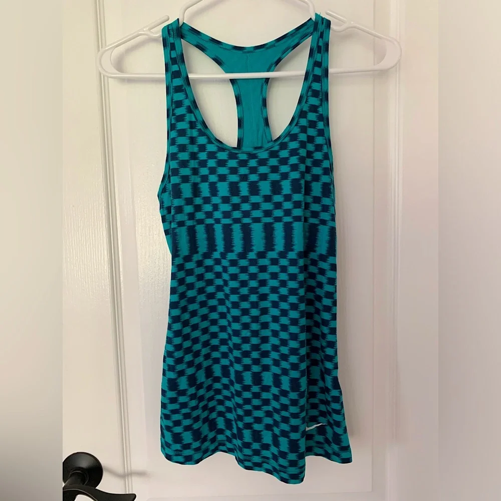 Nike Dri-fit Running Blue Checkered Racerback Tank - Picture 2 of 6